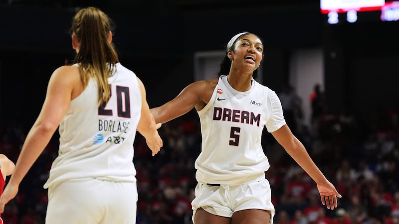 Stewart, Liberty face Reese, Dream to open WNBA semifinals