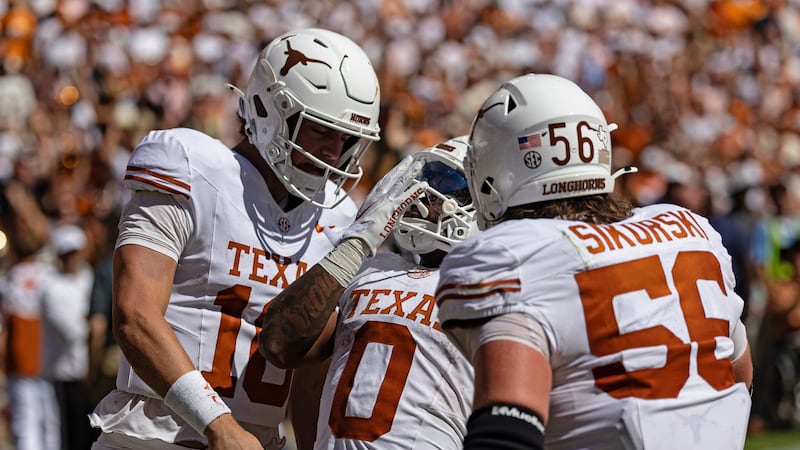 Longhorns remain atop College football Power Rankings; Georgia jumps to No. 2
