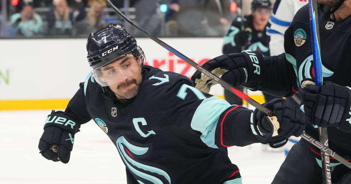 Seattle Kraken sign captain Jordan Eberle to two-year contract extension