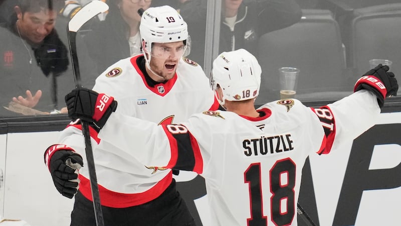 Stutzle nets three points as unbeaten Senators squash Bruins