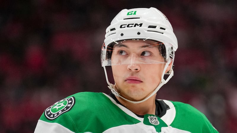 Stars’ Robertson, Zegras and Drysdale of Flyers among 15 to file for arbitration