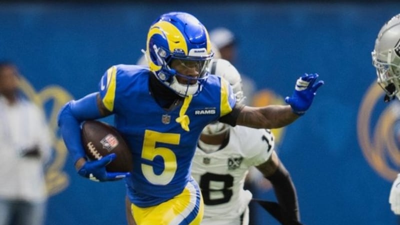 Sources: Dolphins trade WR Atwell to Rams for RB Hunter