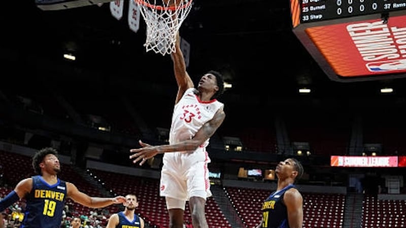 Raptors sign C Sharp, waive Hepburn