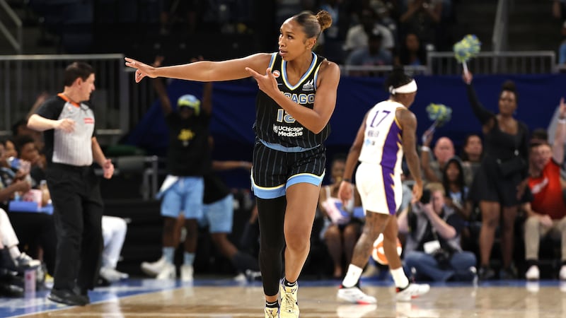 Taylor’s last-second three-pointer gives Sky win over Aces