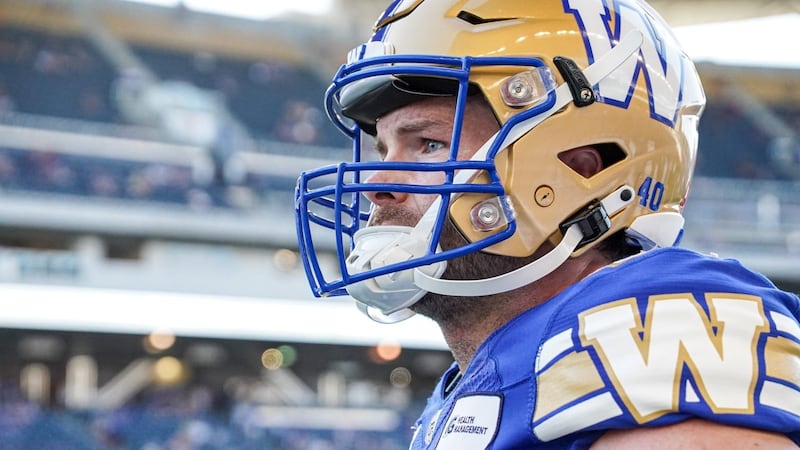 Roughriders sign Canadians Edouard, Benson