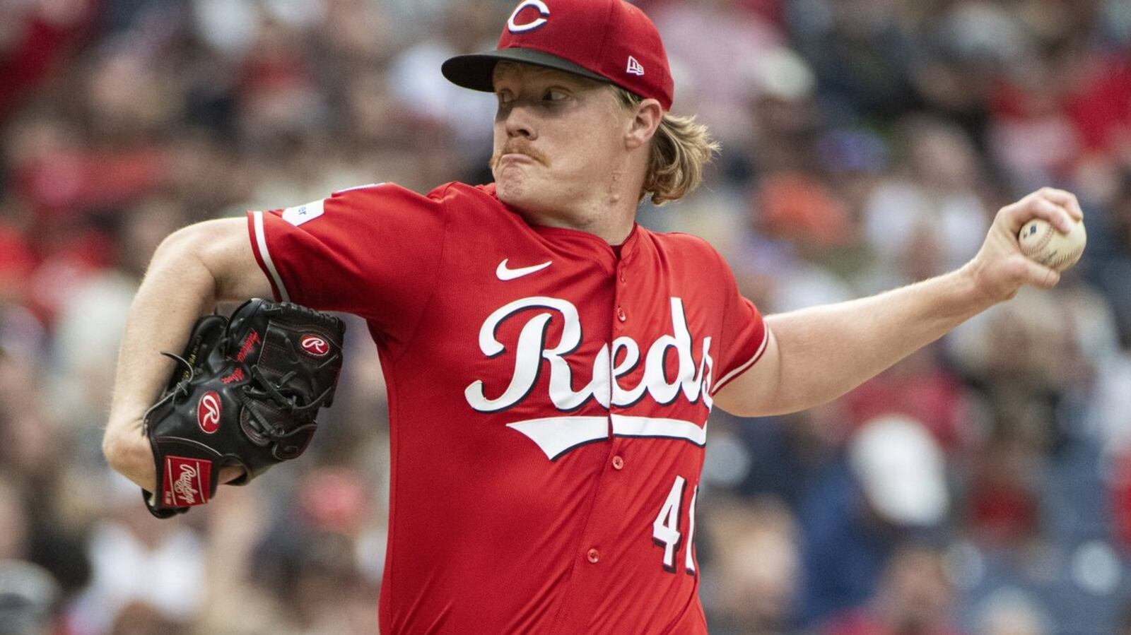 Andrew Abbott throws 3-hitter as Cincinnati Reds beat Cleveland Guardians