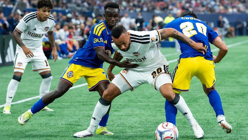 Dynamo use Negri goal to beat Whitecaps and take over first in West