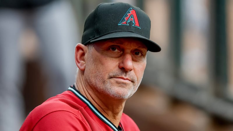 Report: D-Backs retain Lovullo on two-year deal