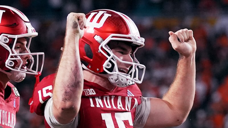 Raiders select Indiana QB Mendoza with No. 1 pick in 2026 NFL Draft