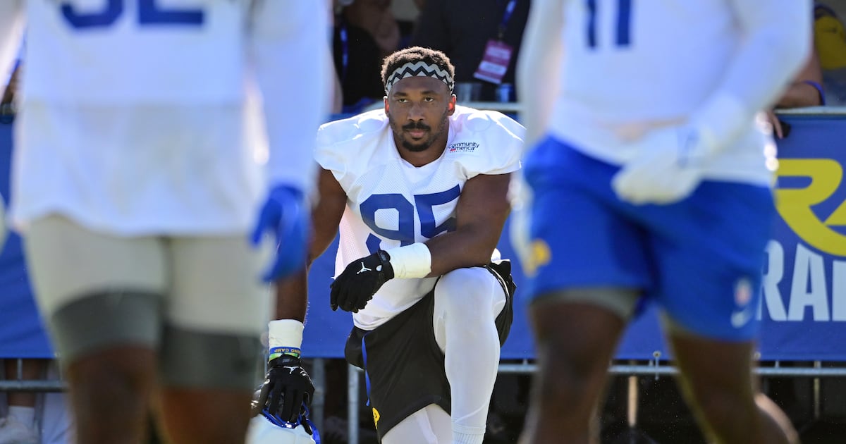 Rams’ Garrett held out of practice for third straight day with soreness in lower half