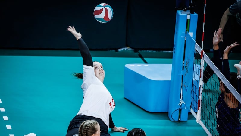 Canada loses to top-ranked U.S. in world sitting volleyball semifinal