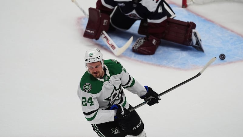 Hintz scores in fourth round of shootout as Stars outlast Avalanche
