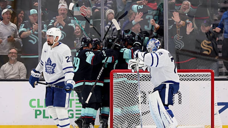 ‘It definitely stings’: Maple Leafs score 6-on-5 only to give up GWG with 32 seconds left