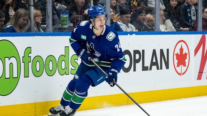 Canucks sign D Buium to eight-year, $75.04 million contract extension