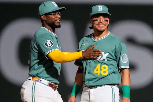 Seigler has first career four-hit game to help Red Sox beat Blue Jays