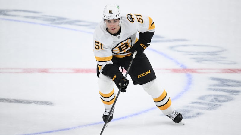 Bruins sign RFA Poitras to one-year, two-way contract extension