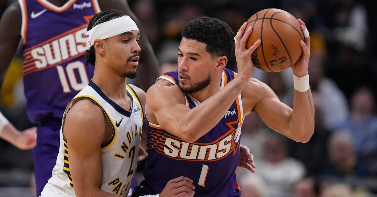 Devin Booker, Phoenix Suns beat Indiana for 4th straight victory and ...