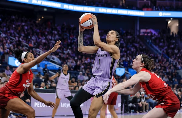 Burton, Williams lead the way as Valkyries hold off Clark, Fever