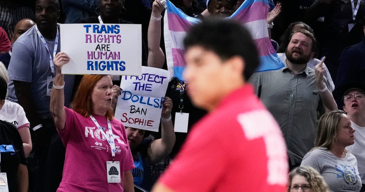 Sources: Kanter Freedom not WNBA-eligible; arena ban TBD