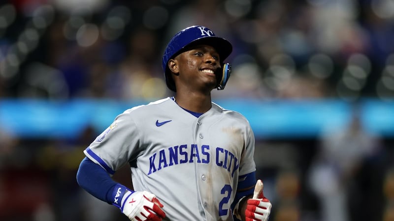 Tolbert ties MLB record with hits in 12 straight plate appearances as Royals rally past Mets