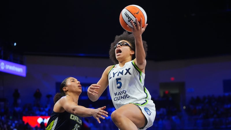 McBride, Miles star as Lynx outlast Mercury