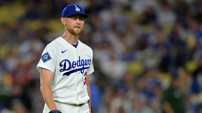 Dodgers starter Lauer sidelined with left elbow inflammation after rough outing