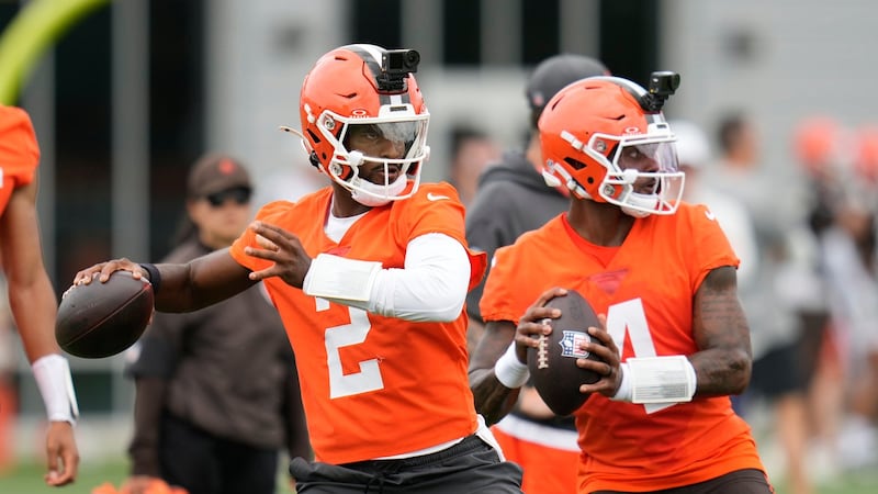 Browns' QB competition between Sanders and Watson still in early stages