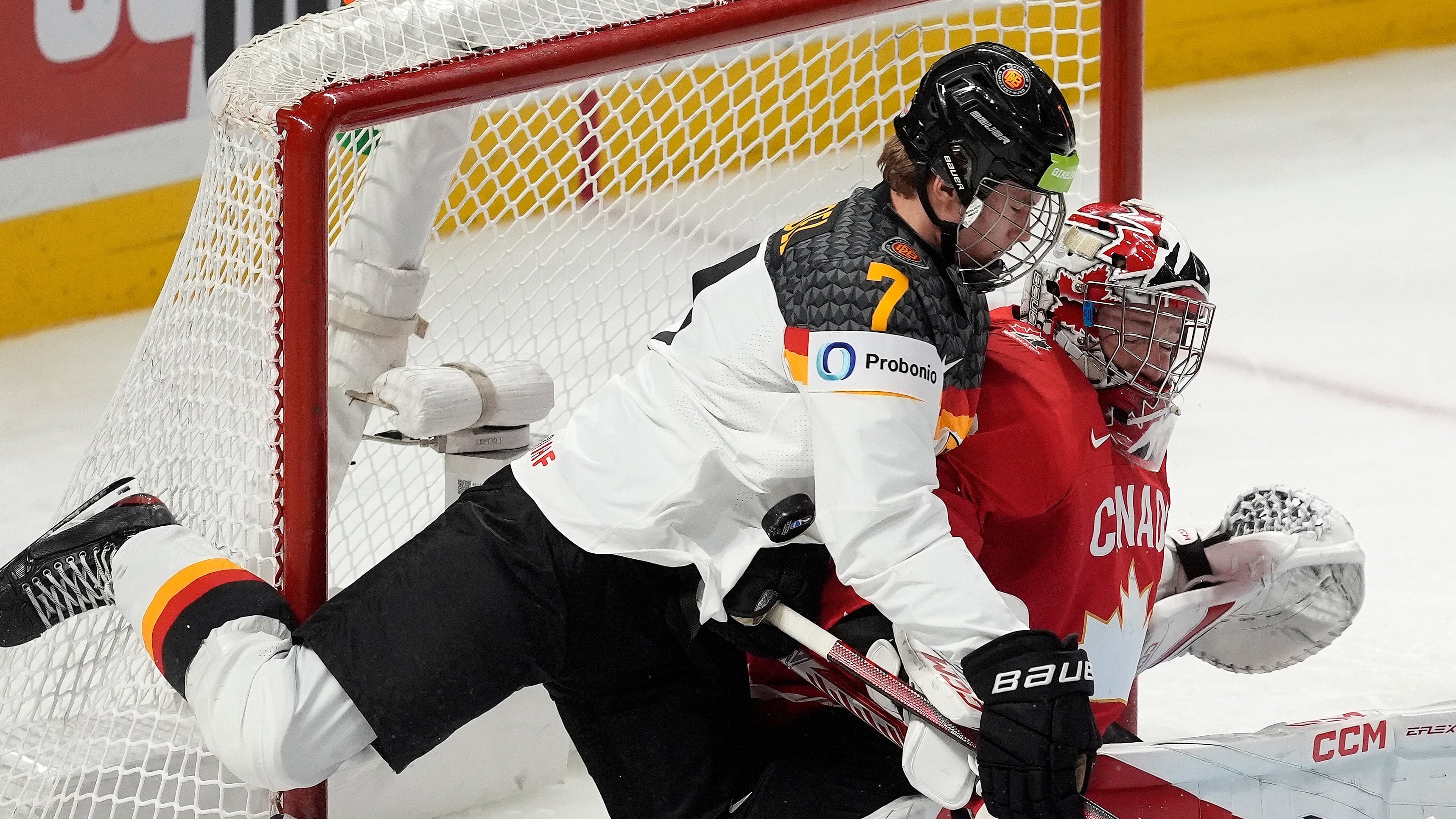Canada leads Germany after first period at World Juniors
