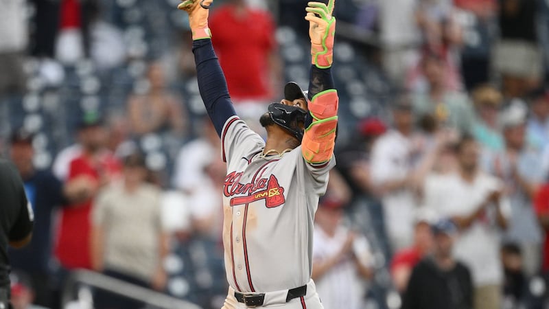 Acuña Jr. becomes fastest to 200 homers, 200 steals as Braves beat Nationals