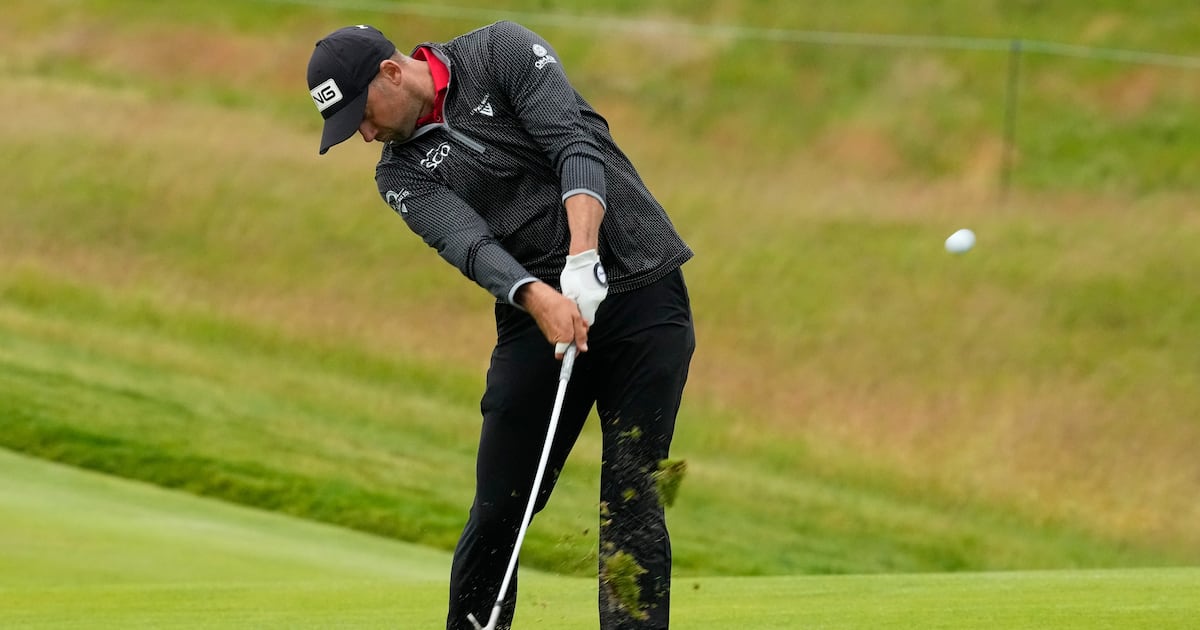 Canadians battle gusts and Shinnecock at U.S. Open