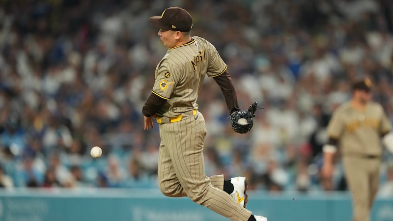 Padres beat Dodgers to clinch franchise-record third straight postseason berth