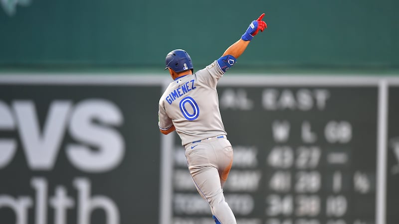 Gimenez (hamstring) returns to Blue Jays lineup against Royals