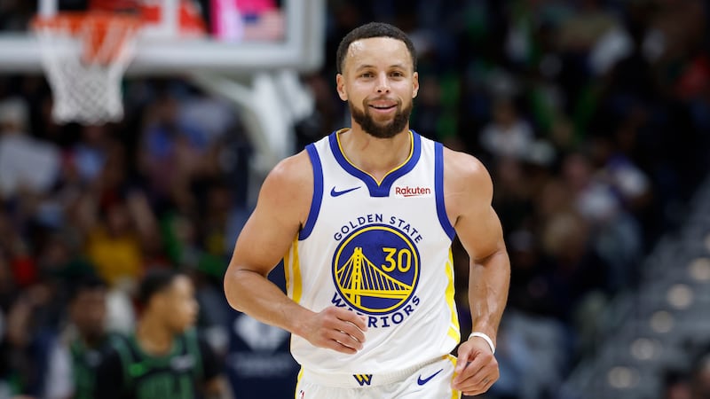 Warriors standing pat as Curry era reaches another crossroads