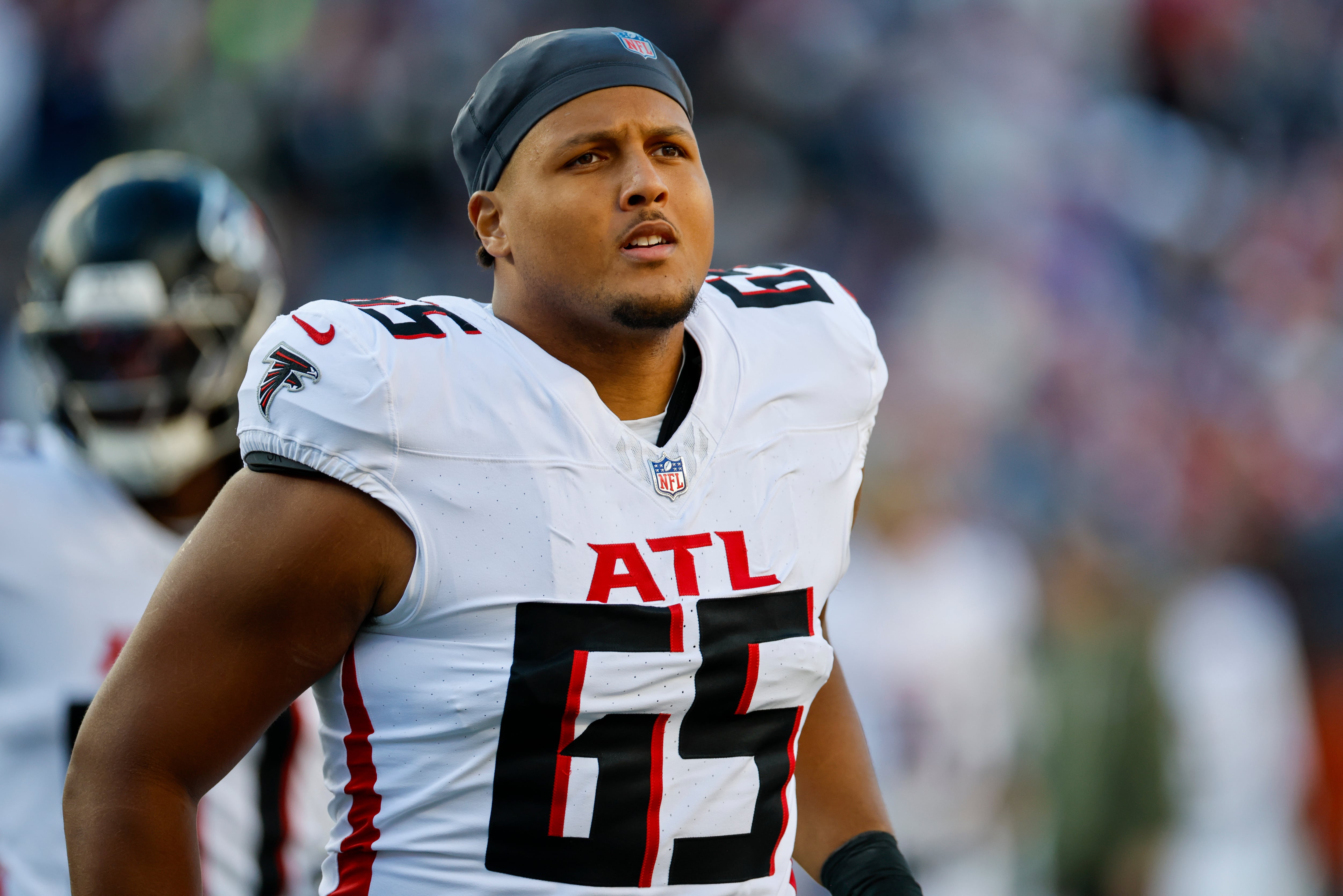 Atlanta Falcons sign Canadian offensive lineman Matthew Bergeron to four - year , $96M extension