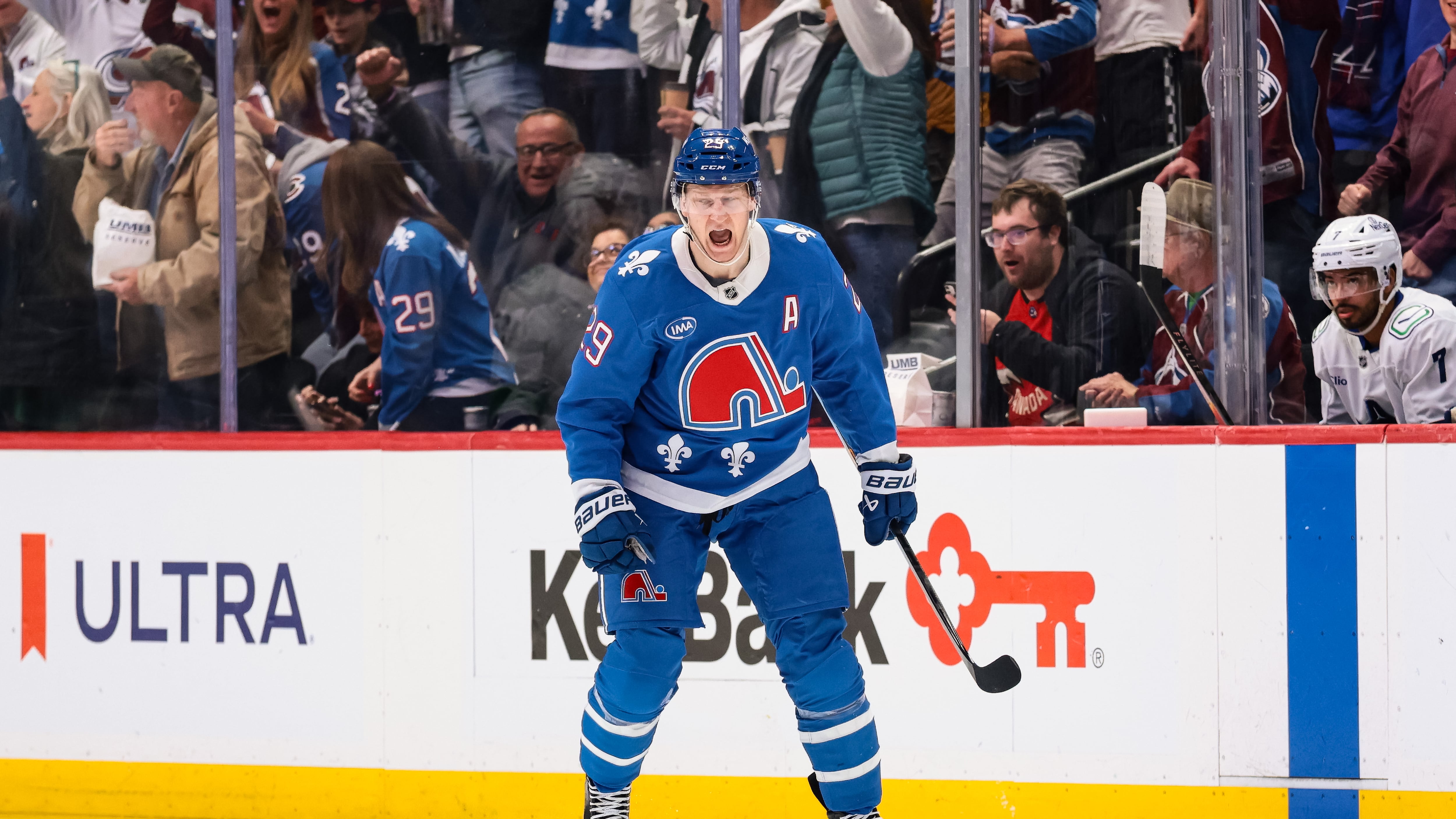 Nathan MacKinnon