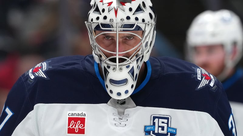 Insider Trading: Latest on the Jets and Hellebuyck