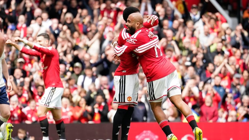 Fernandes ties assist record and another VAR controversy as United beat Forest