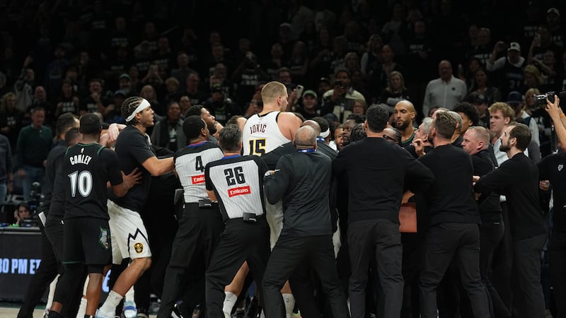 McDaniels, Jokic clash at end of Timberwolves' Game 4 win