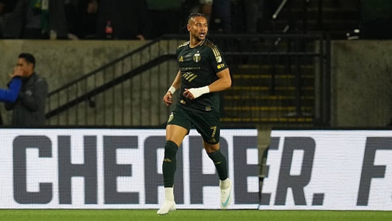 Aravena, Lassiter rally Timbers to victory over Charlotte