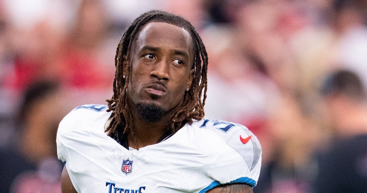 Charges against DB Sneed from shooting dropped