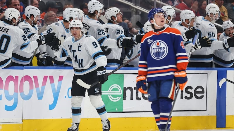 Keller scores twice as Mammoth hand Oilers first regulation loss