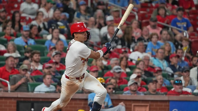 Herrera drives in three runs as Cardinals double up Brewers