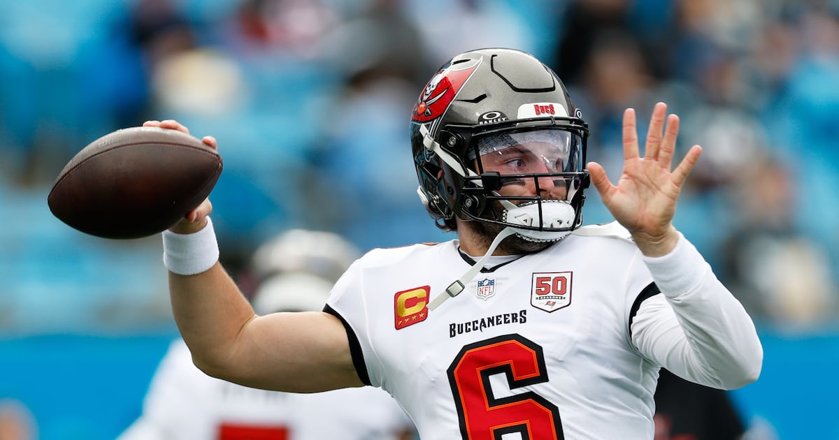 Mayfield: Contract talks 'not anywhere close' with Buccaneers