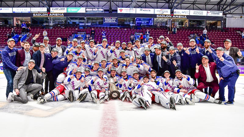 Kitchener closes out Barrie to win OHL title, advance to Memorial Cup