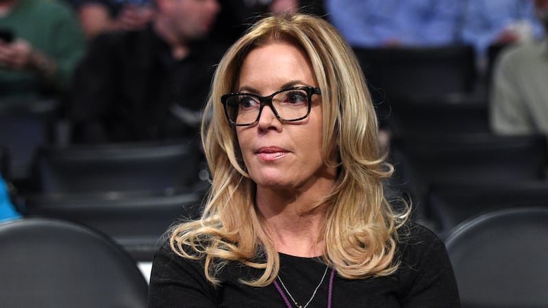 Buss siblings formally file case against Jeanie over Lakers sale