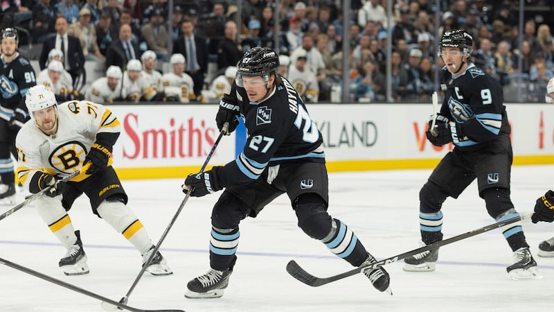 Mammoth match Hayton offer sheet from Devils, cannot trade pending UFA