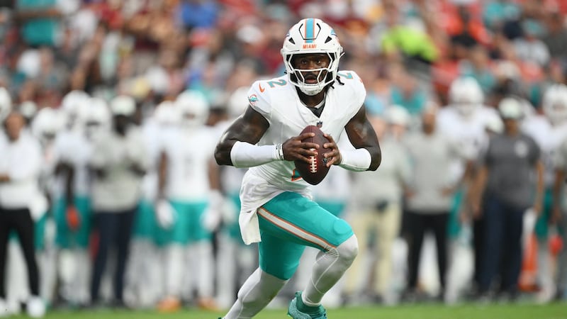 Dolphins’ Willis has impressive start, Mariota injured in Commanders’ victory