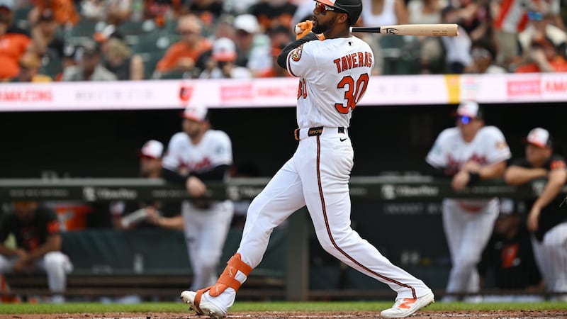 Taveras’ homer, three RBIs carry Orioles to win over Royals for series sweep