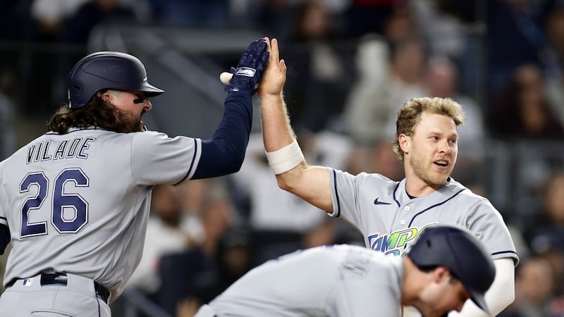 How the Rays can beat you with a bunt