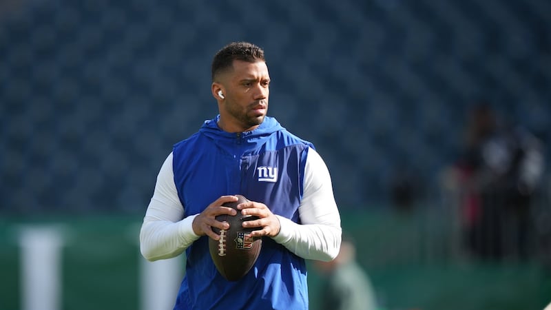 Veteran QB Wilson weighing Jets, TV offers
